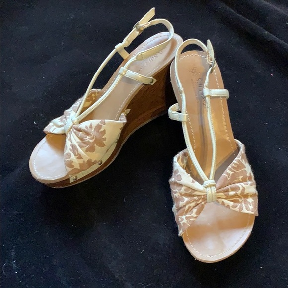 Self Esteem Shoes - Self Esteem Wedges 6.5